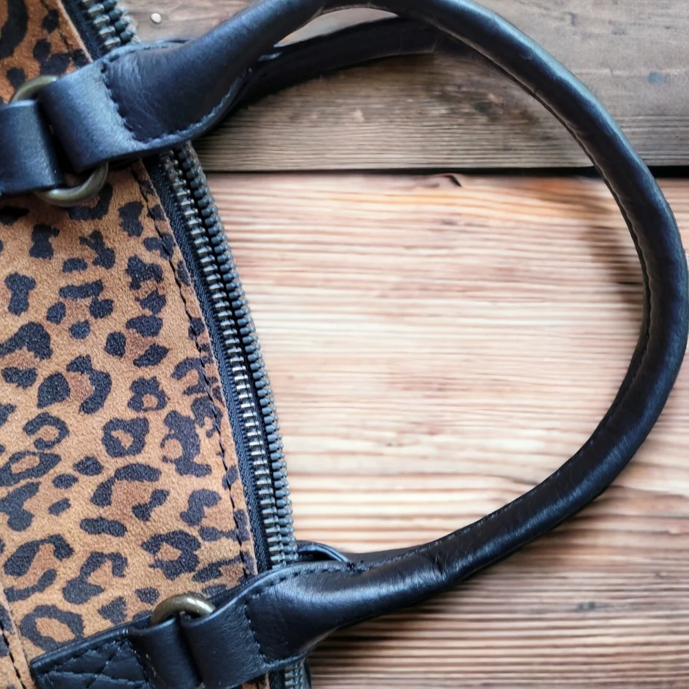 Leopard Print Purse by American Leather Co Austin - Picture 5 of 11
